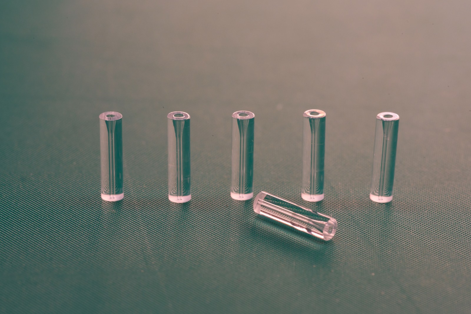 双孔双纤毛细管